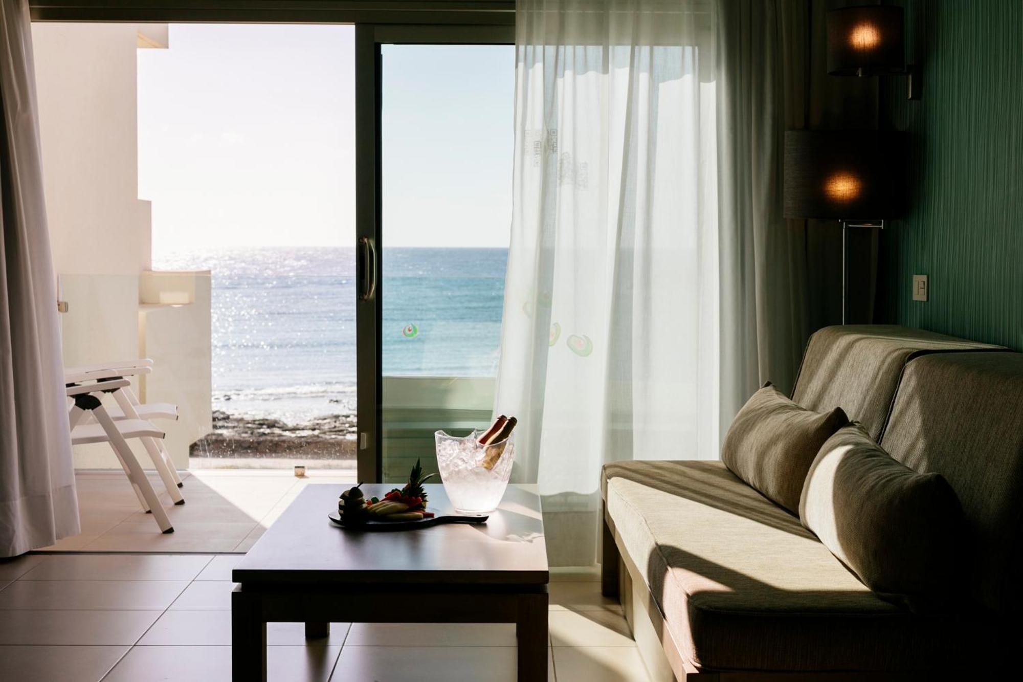 קוסטה טגוויסה Hd Beach Resort מראה חיצוני תמונה